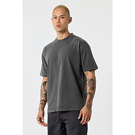 ULTRA PREMIUM 7.7 OZ TEE ASH BLACK