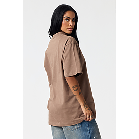 ULTRA HEAVY ADULT TEE LATTE