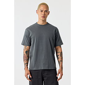 ULTRA PREMIUM 7.7 OZ TEE SPACE GREY