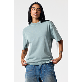 ULTRA PREMIUM 7.7 OZ TEE VINTAGE DUSTY BLUE